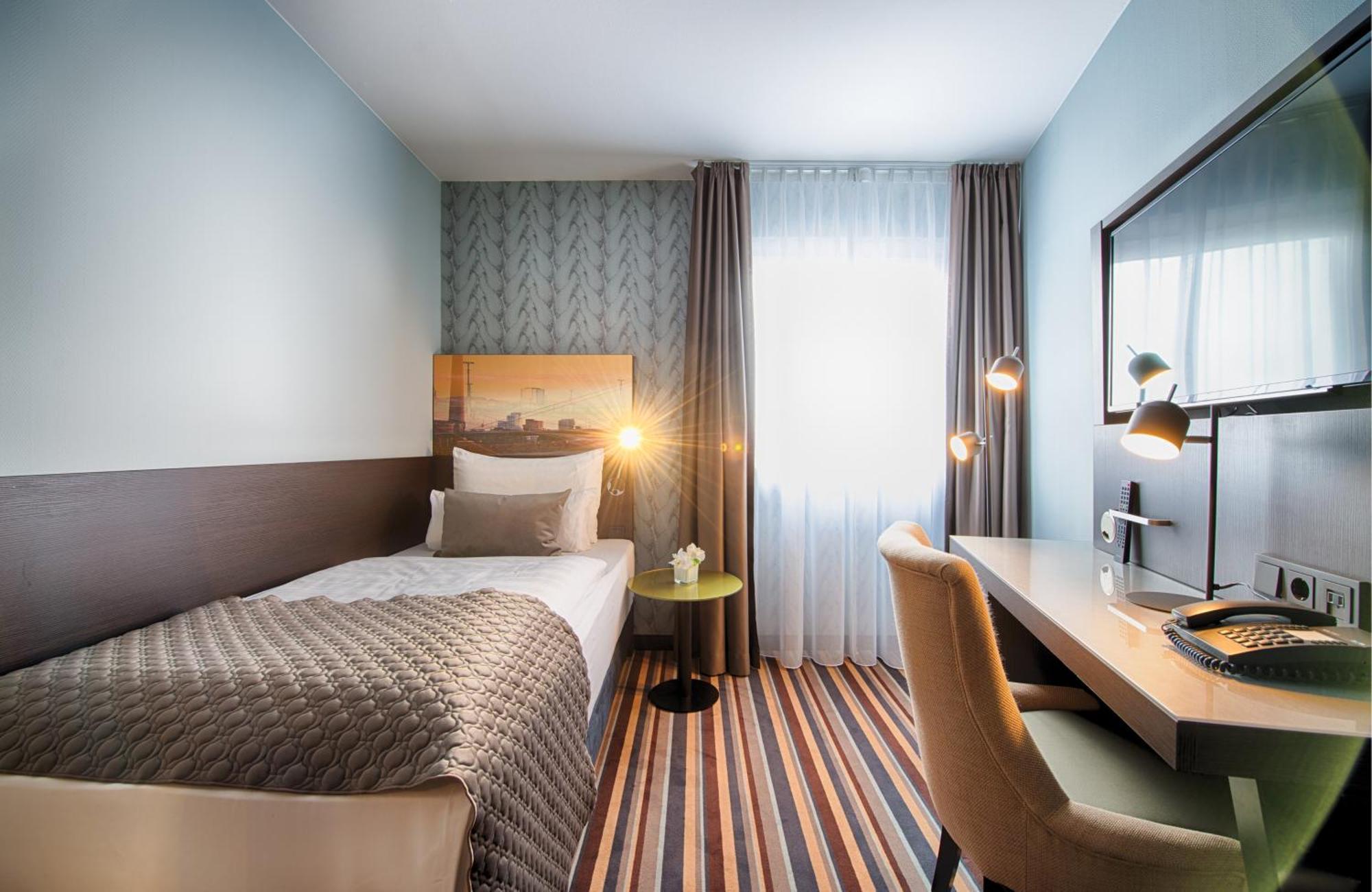 Leonardo Boutique Hotel Dusseldorf Bagian luar foto